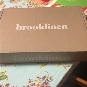 BNIB KING SHEET SET LIGHT PINK BROOKLINEN